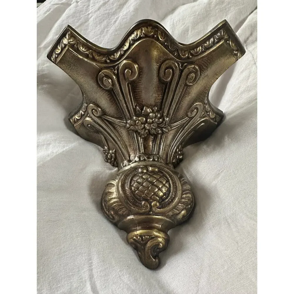 Italian Style Gilded Ornate Bracket Accent Wall Shelf Mid Century sconce